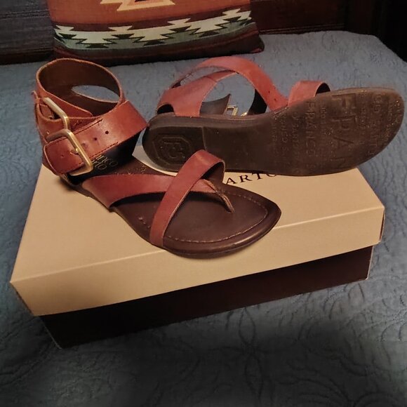 Brown Franco Sarto Sandals Sz 6.5 - Picture 2 of 2